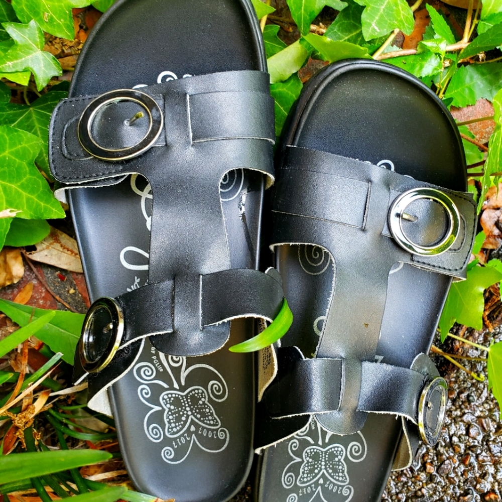 👀 Alegria Adjustable Strap Black Sandals. Size 40 ( 🇺🇸 9)
